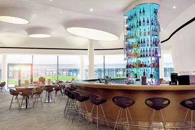 Rollo-Systeme, SG 4970, Multiscreen 1-10%, Double Tree by Hilton, Wroclaw, Poland