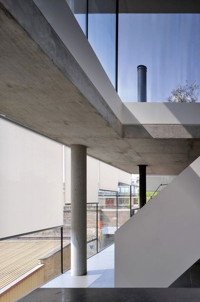 Rollo-Systeme, SG 4930, Multiscreen 1-10%, Room shot "Bateman's Row Penthouse Apartment", London, United Kingdom