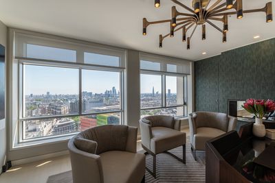 Rollo-Systeme, SG 4960, Multiscreen 1-10%, Centre Point, London, United Kingdom, Recess