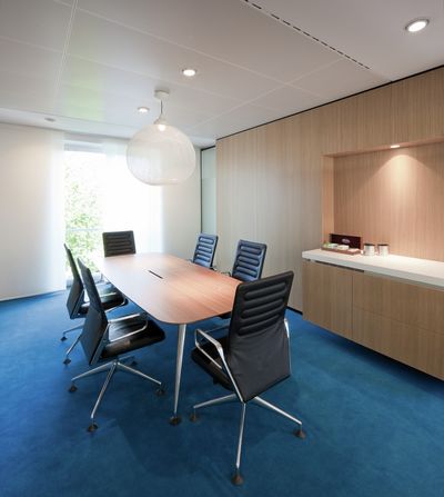 Flächenvorhang-Systeme, SG 2700, Colorama 1, Room shot "DLA Piper",Amsterdam, the Netherlands