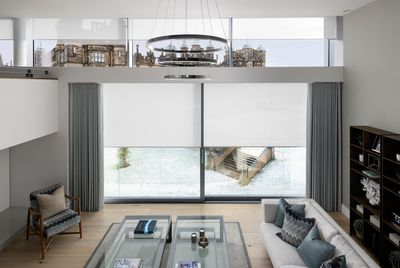 Rollo-Systeme, SG 4970, Multiscreen 1-10%, The Crescent, Edinburgh, Scotland, UK